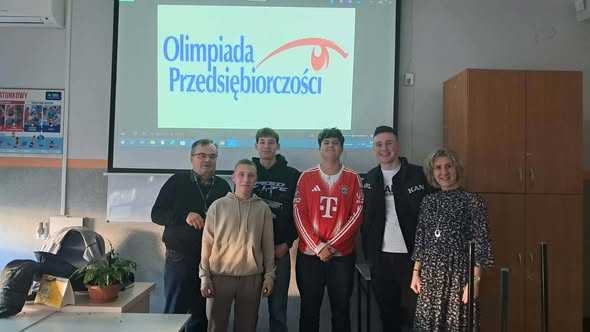 619909499_1410590201077708_4377604370450283845_n